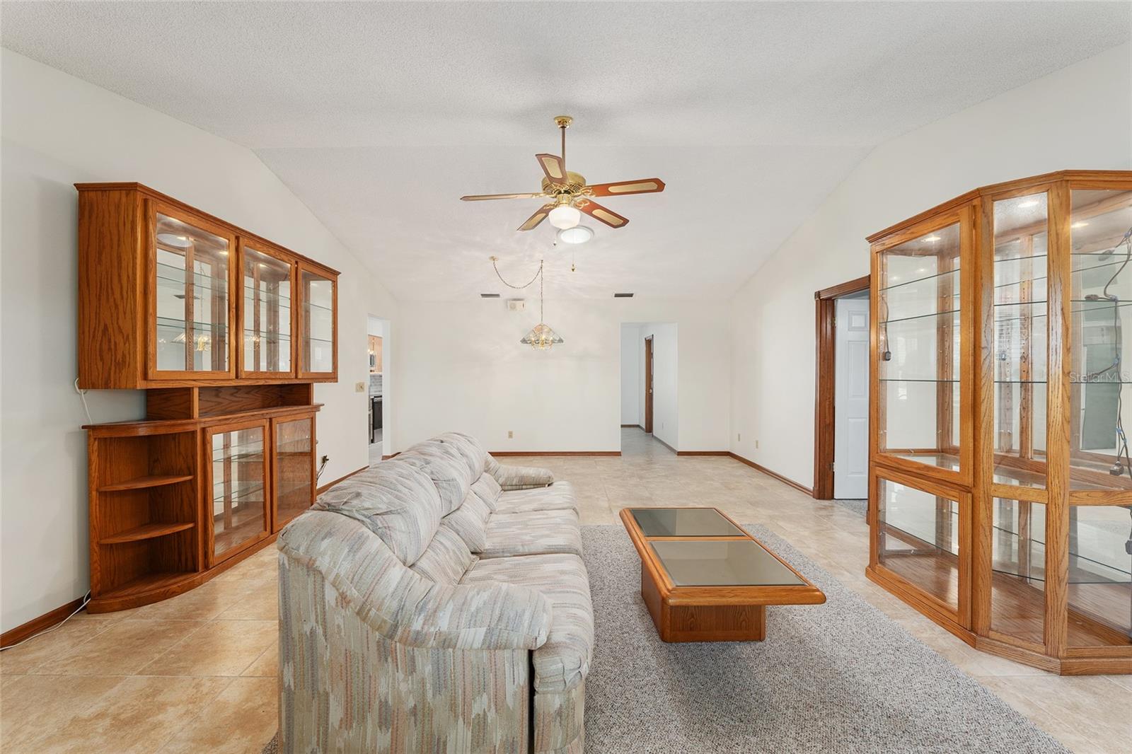 Image 17 of 52 For 8560 93rd Lane G