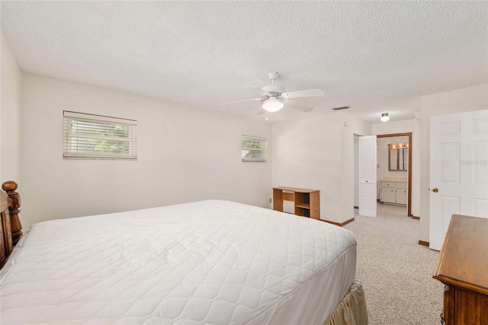 Image 33 of 52 For 8560 93rd Lane G