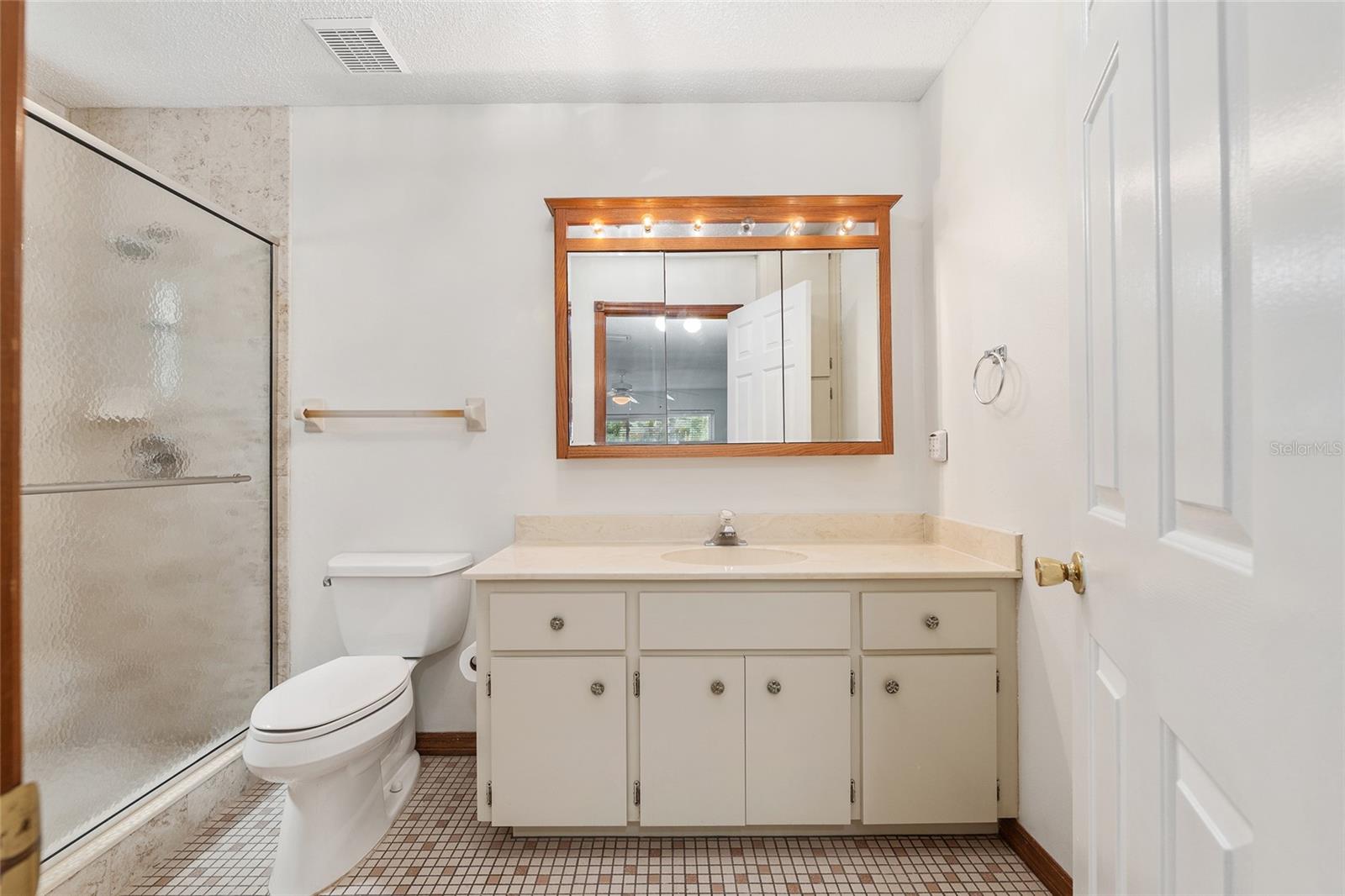 Image 37 of 52 For 8560 93rd Lane G