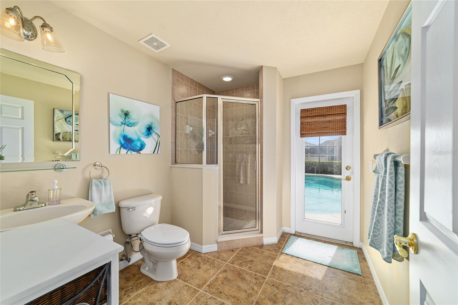Image 17 of 22 For 4615 35th Place