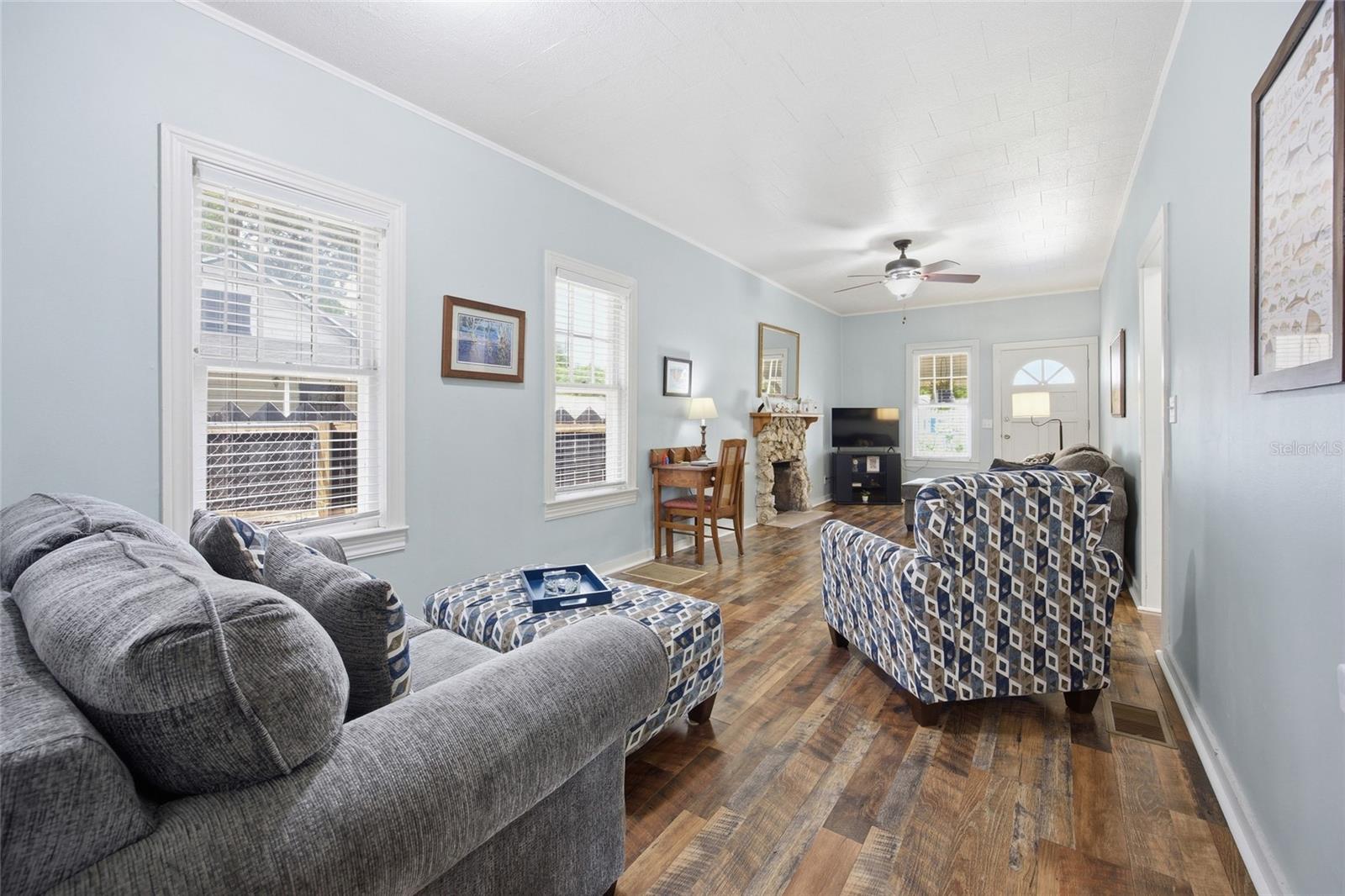 Image 8 of 44 For 124 1st Street
