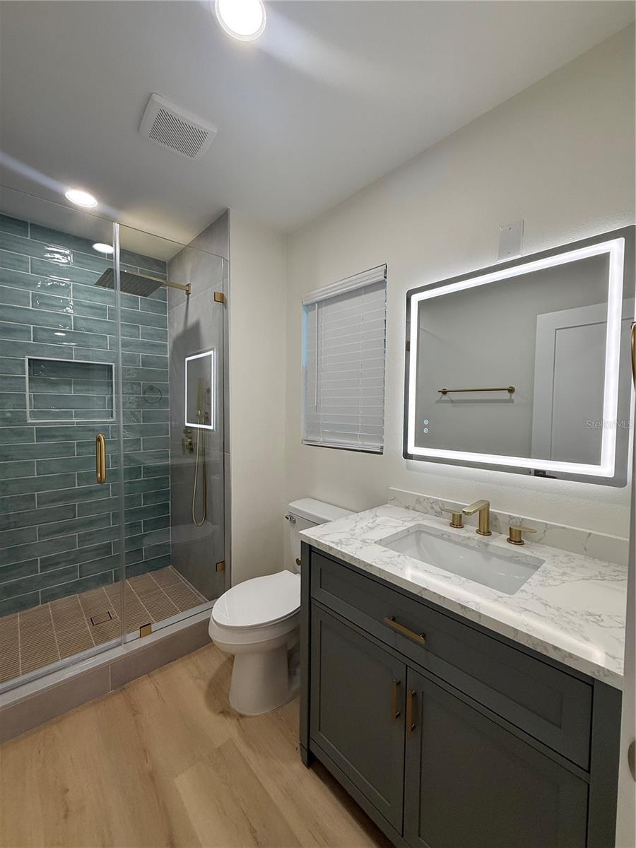 Image 22 of 44 For 1908 51st Avenue W