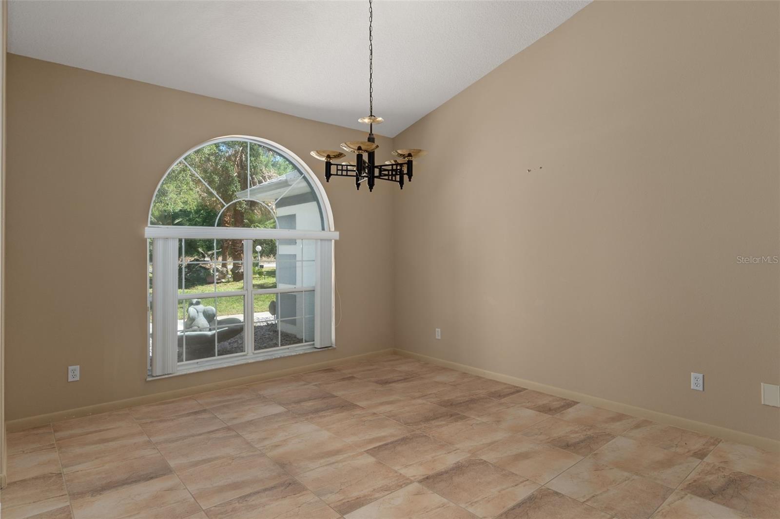 Image 9 of 81 For 1540 Wedgewood Lane