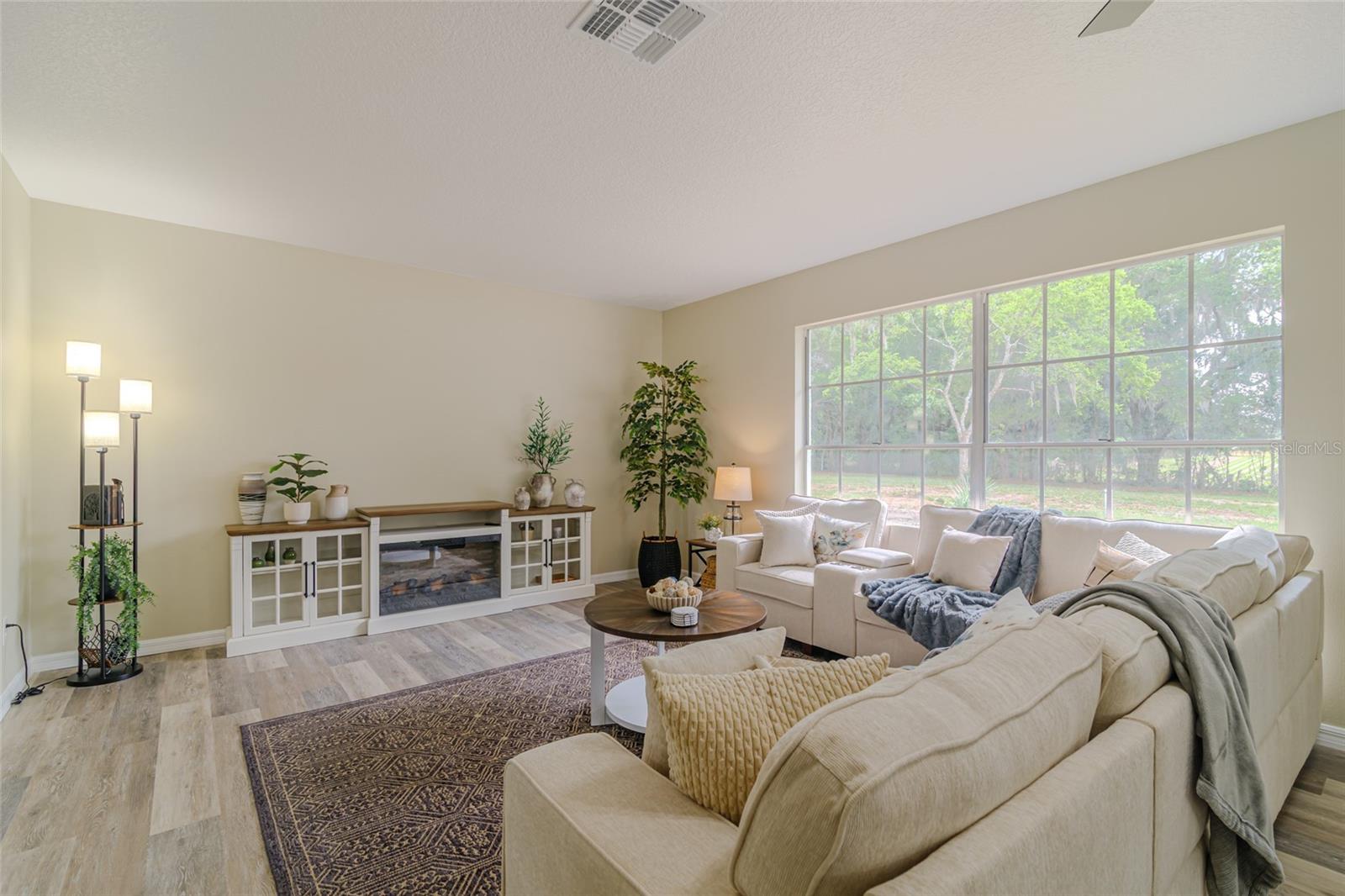 Image 18 of 72 For 6875 25th Avenue