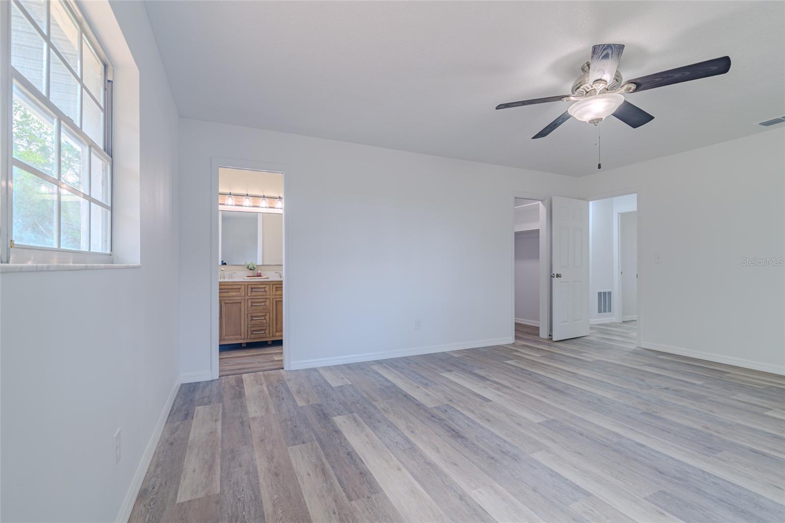 Image 32 of 72 For 6875 25th Avenue