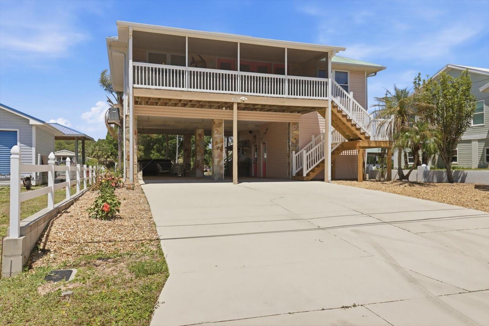 Image 2 of 40 For 2882 Comanche Point