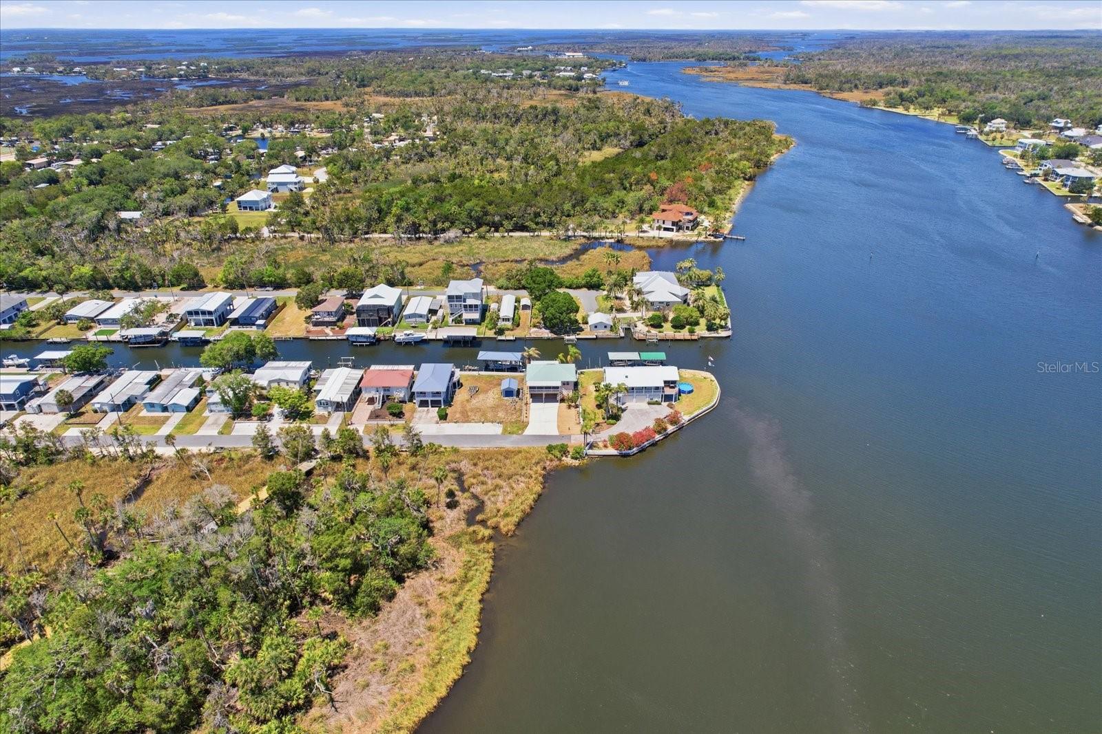 Image 33 of 40 For 2882 Comanche Point