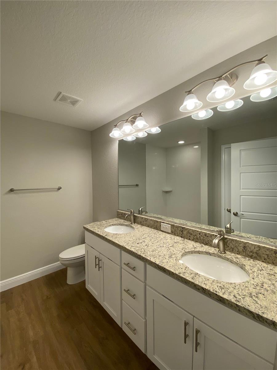 Image 15 of 29 For 9065 Akola Way