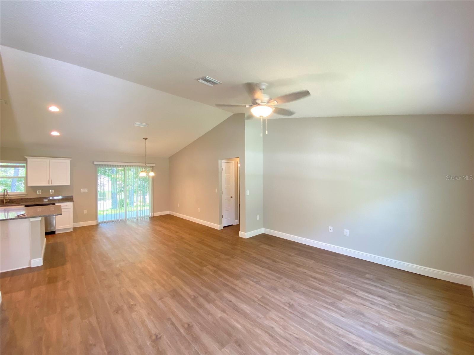 Image 4 of 29 For 9065 Akola Way