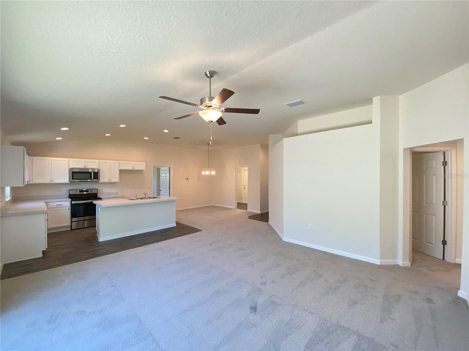Image 10 of 32 For 8190 Wakefield Drive