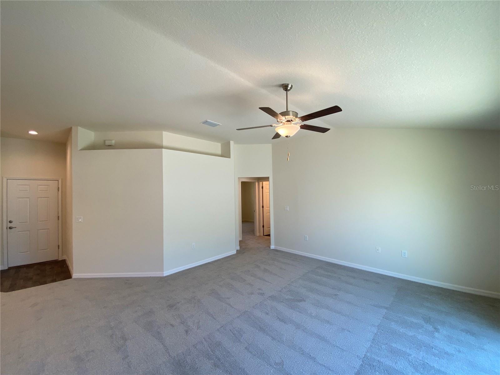 Image 11 of 32 For 8190 Wakefield Drive