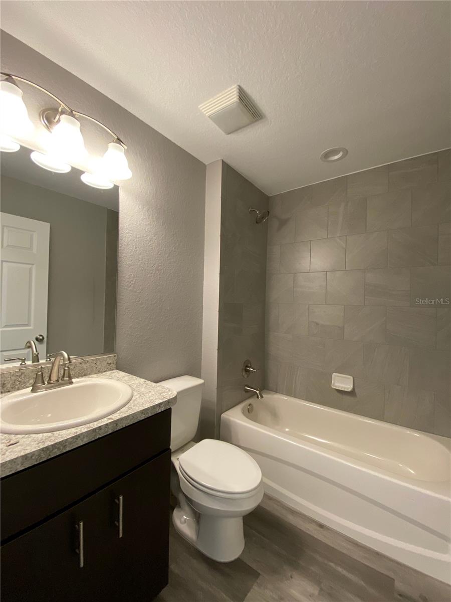 Image 20 of 25 For 15945 57th Terrace Road