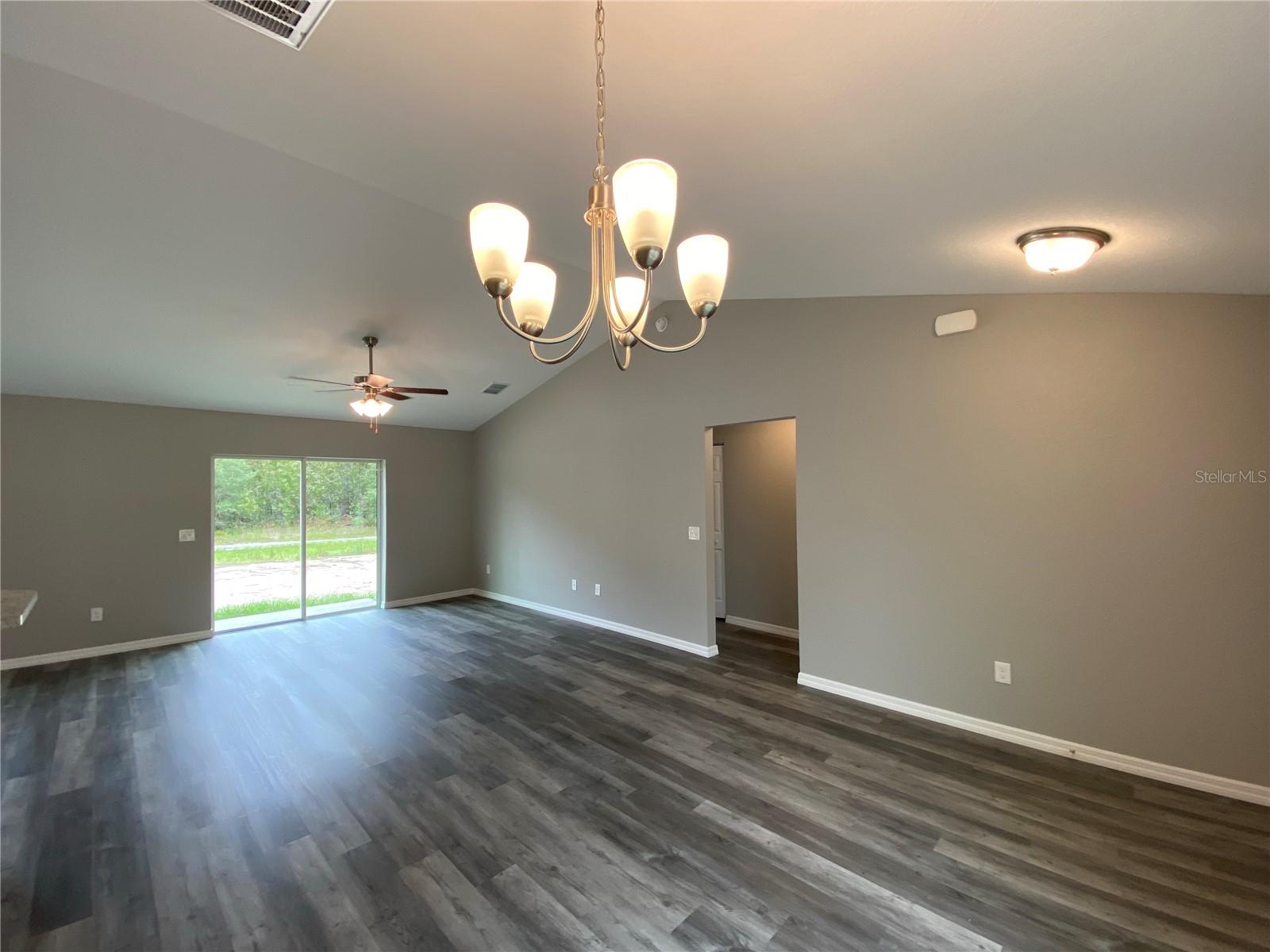 Image 4 of 25 For 15945 57th Terrace Road