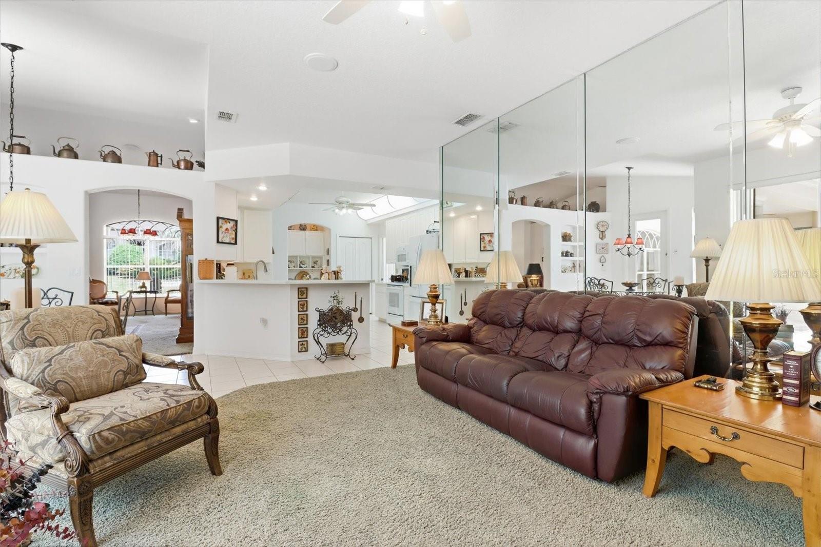 Listing photo id 18 for 4 Poppy Court