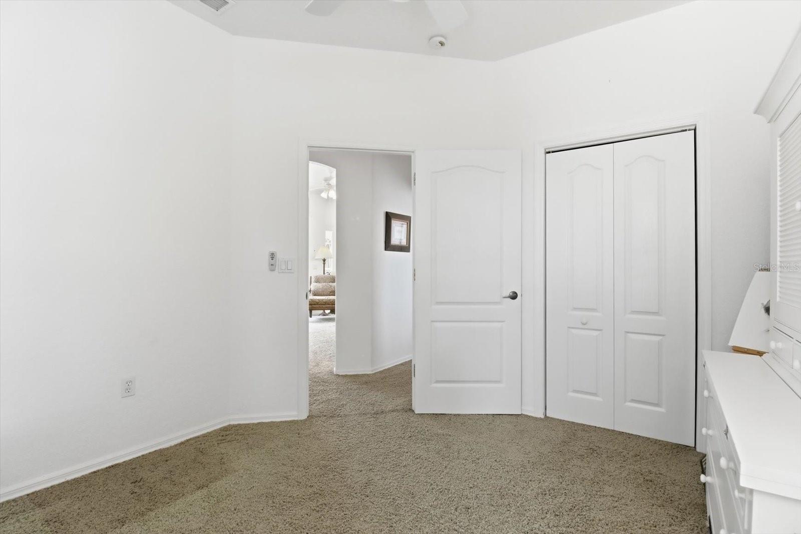 Listing photo id 28 for 4 Poppy Court