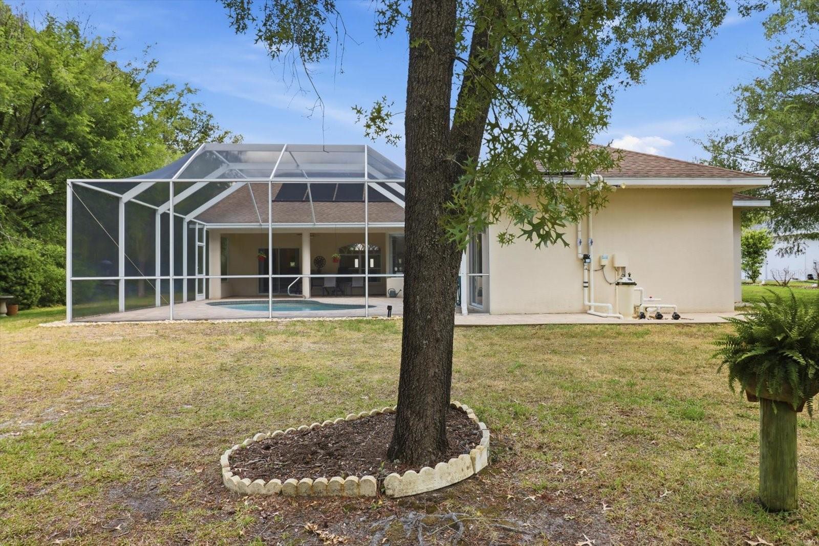 Listing photo id 39 for 4 Poppy Court