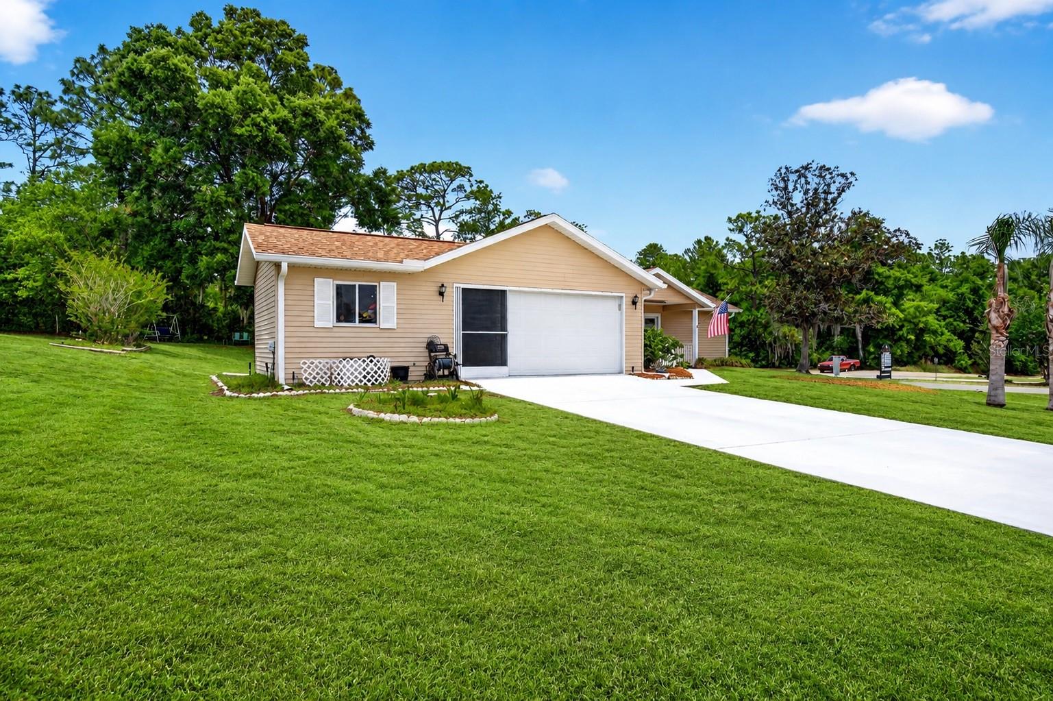 Image 2 of 25 For 10668 85th Terrace
