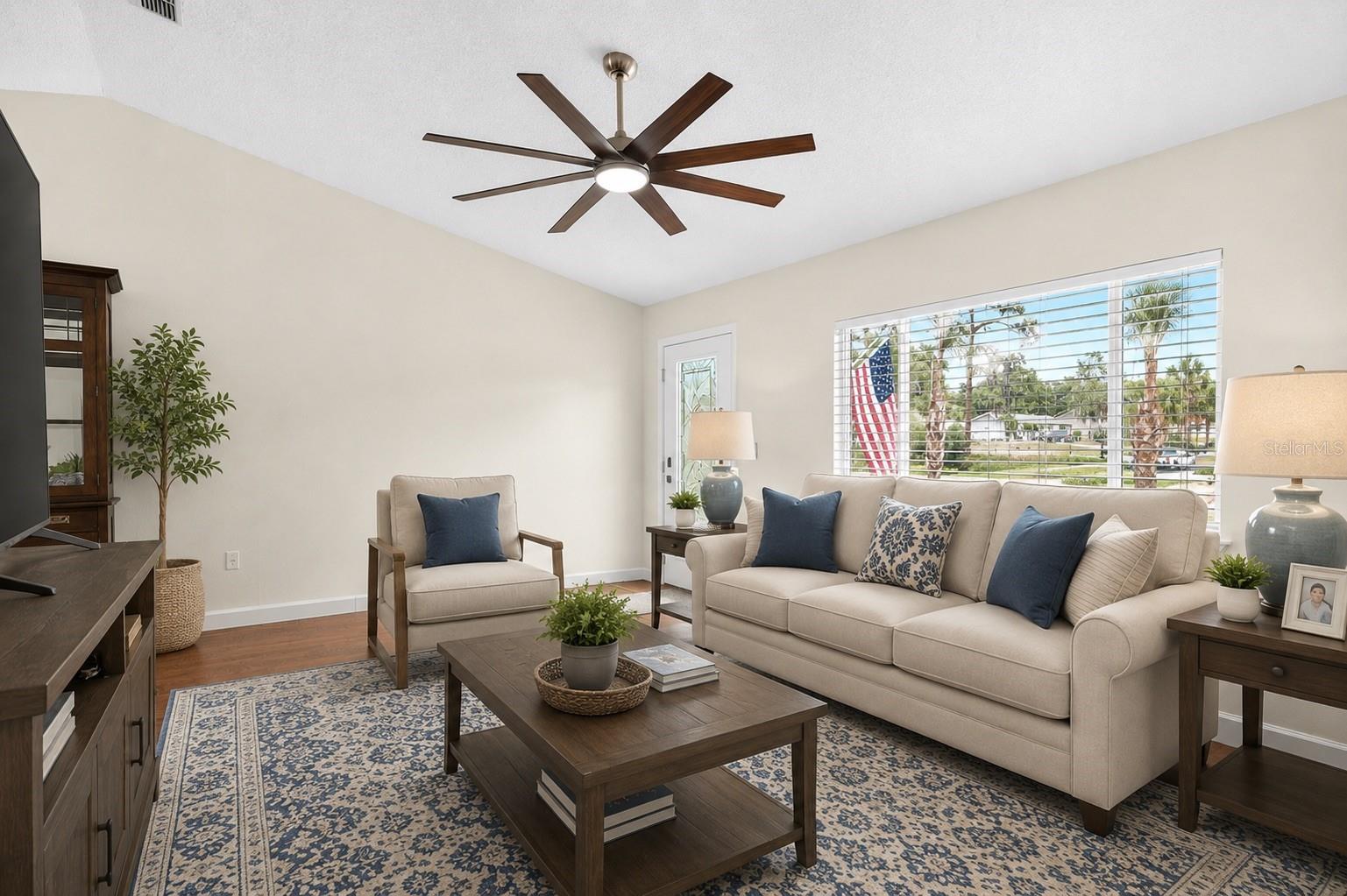 Image 5 of 25 For 10668 85th Terrace
