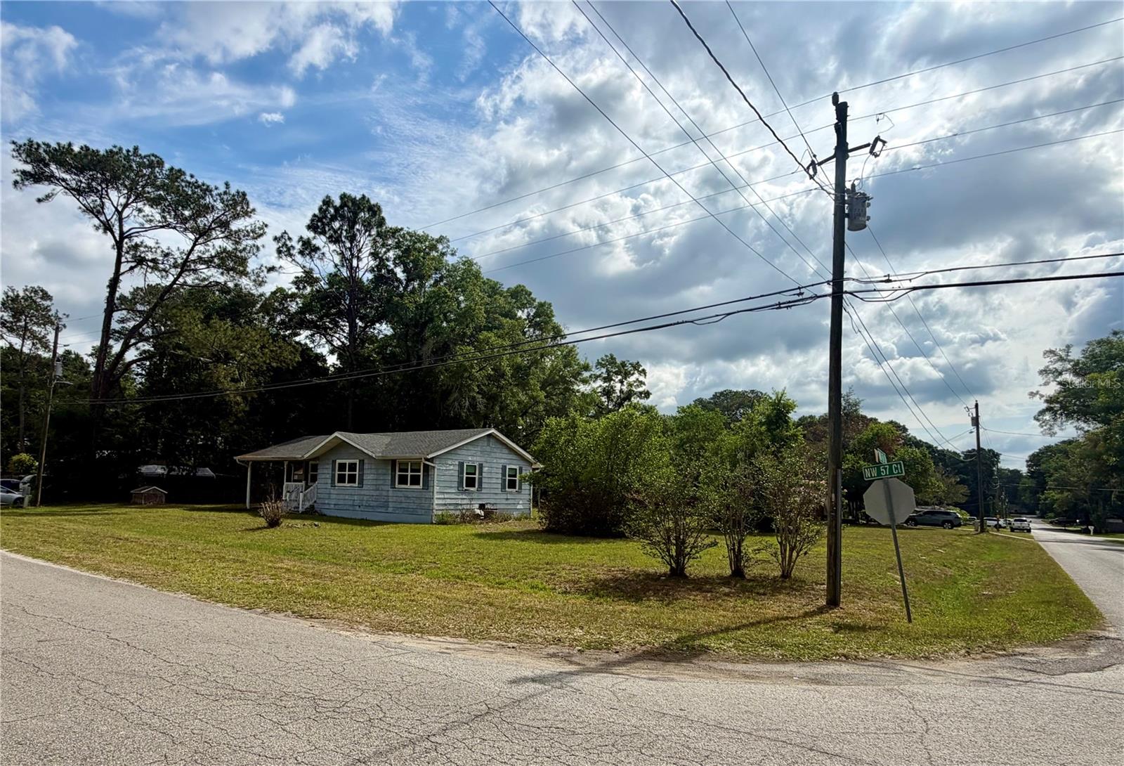 Image 3 of 26 For 6105 57th Court