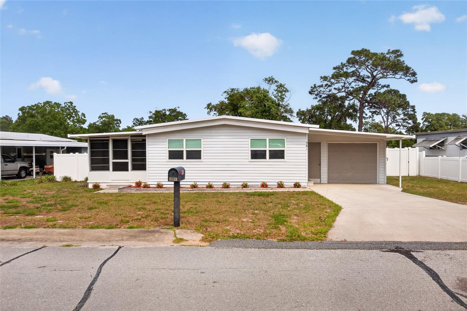 Details for 581 64th Avenue, OCALA, FL 34470