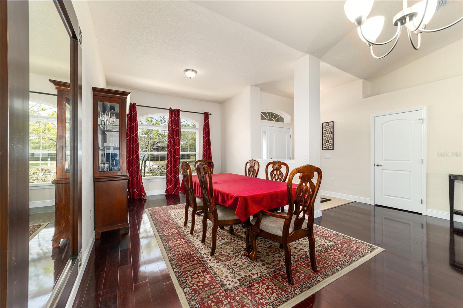 Image 4 of 78 For 4719 62nd Street