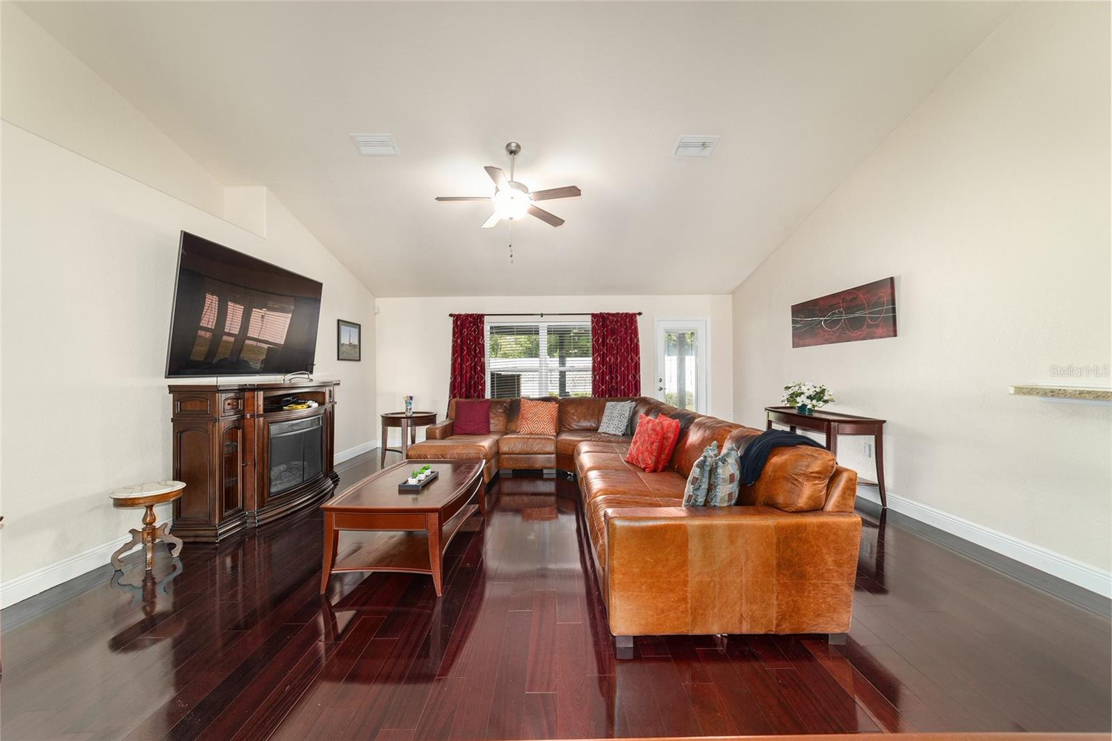 Image 5 of 78 For 4719 62nd Street