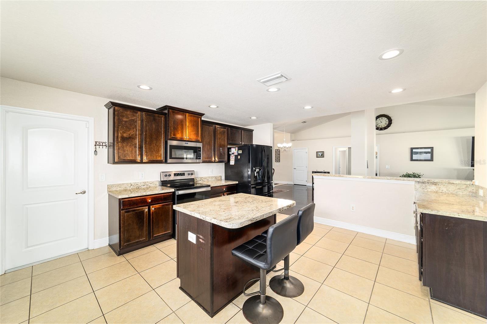 Image 62 of 78 For 4719 62nd Street