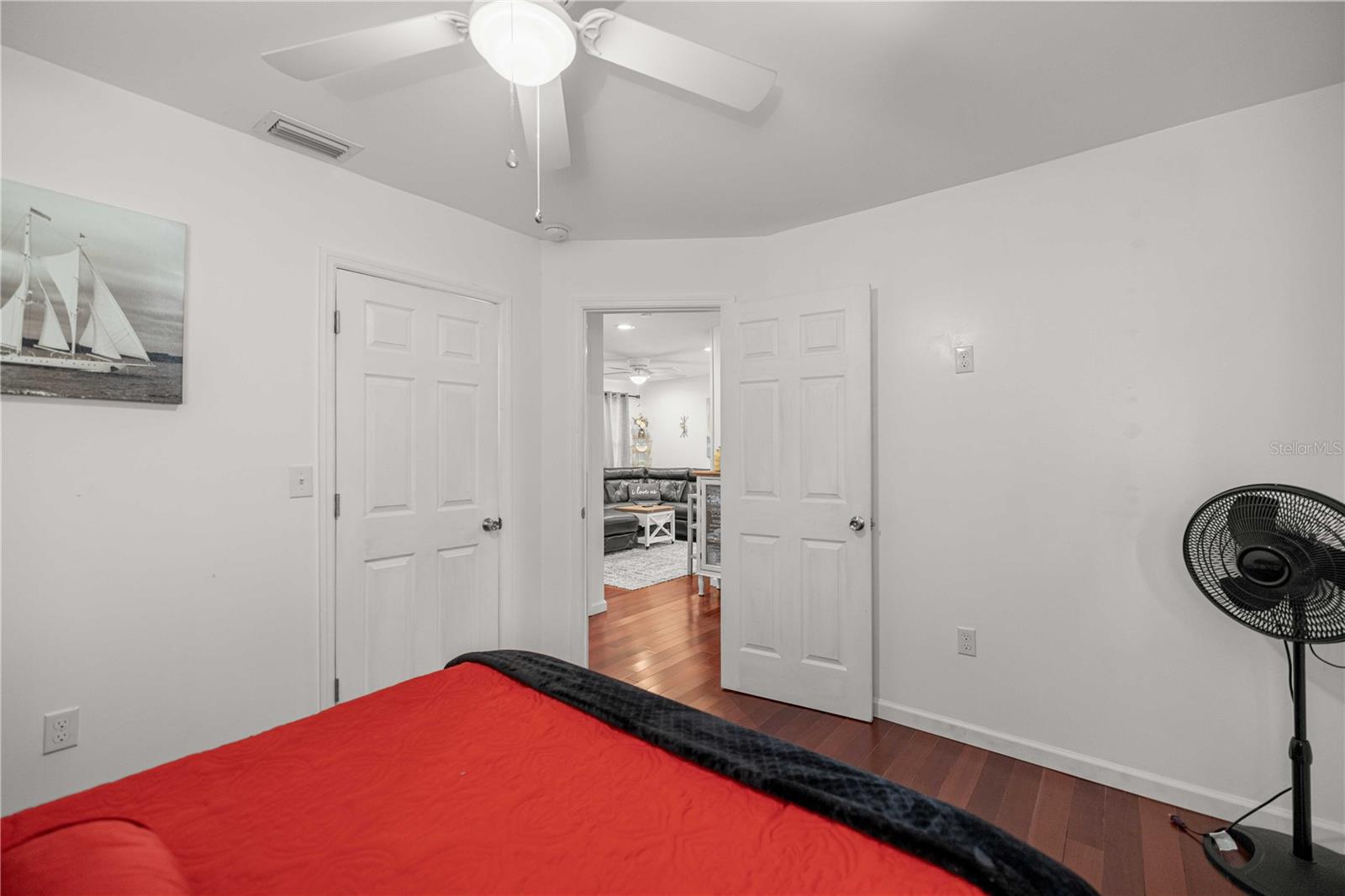 Image 16 of 34 For 1512 37th Street