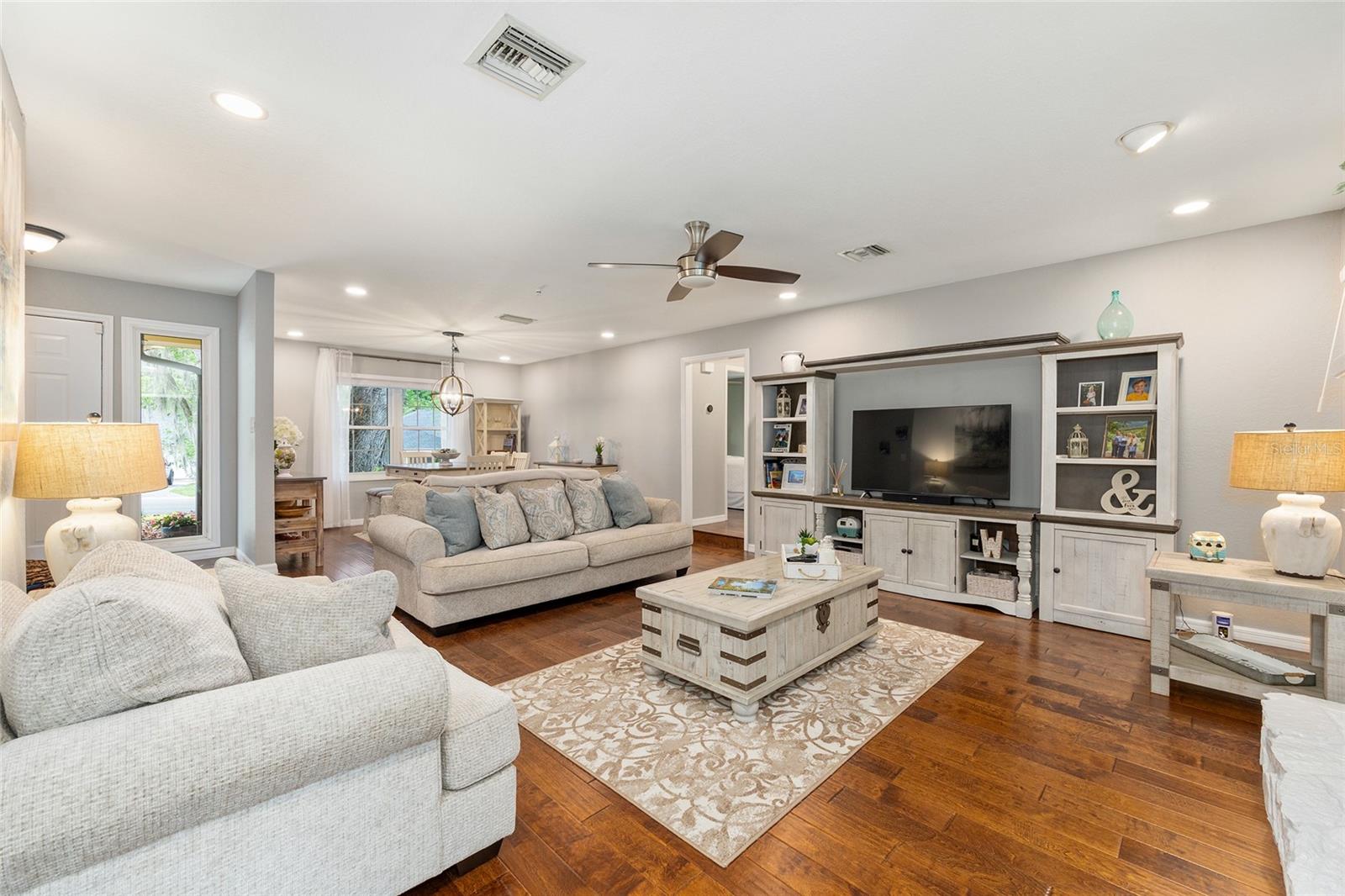 Image 12 of 49 For 3375 1st Avenue