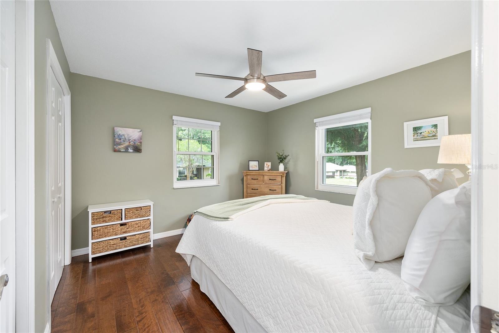 Image 18 of 49 For 3375 1st Avenue