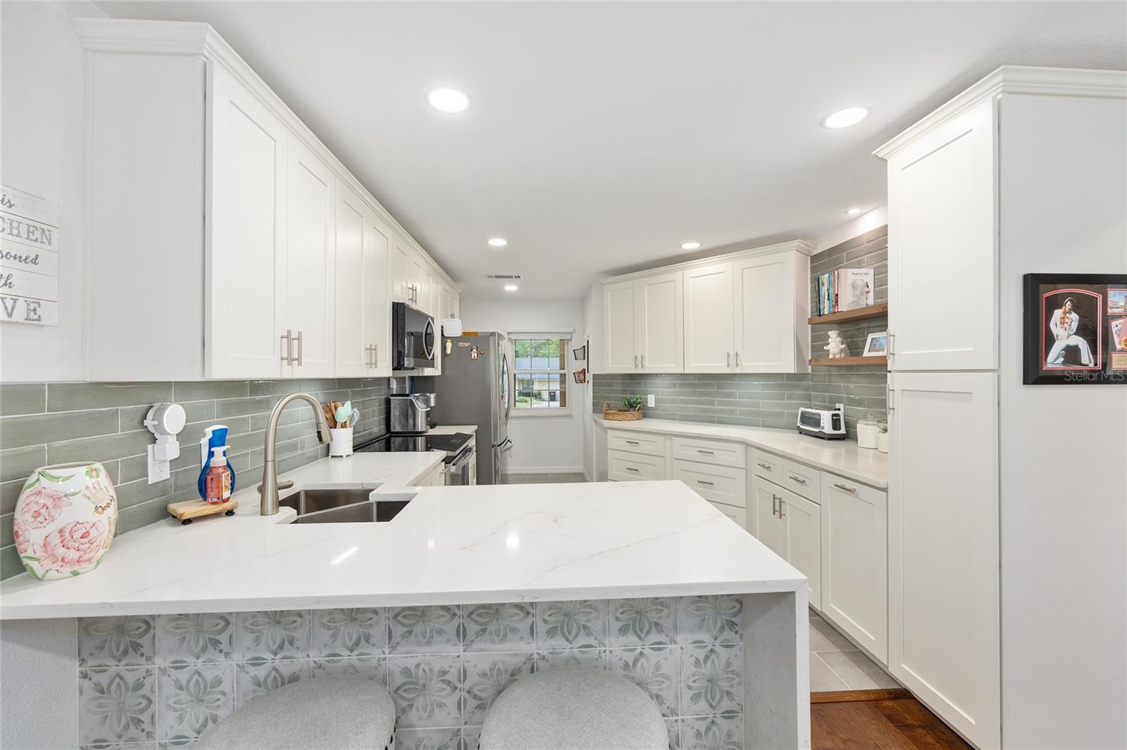 Image 6 of 49 For 3375 1st Avenue