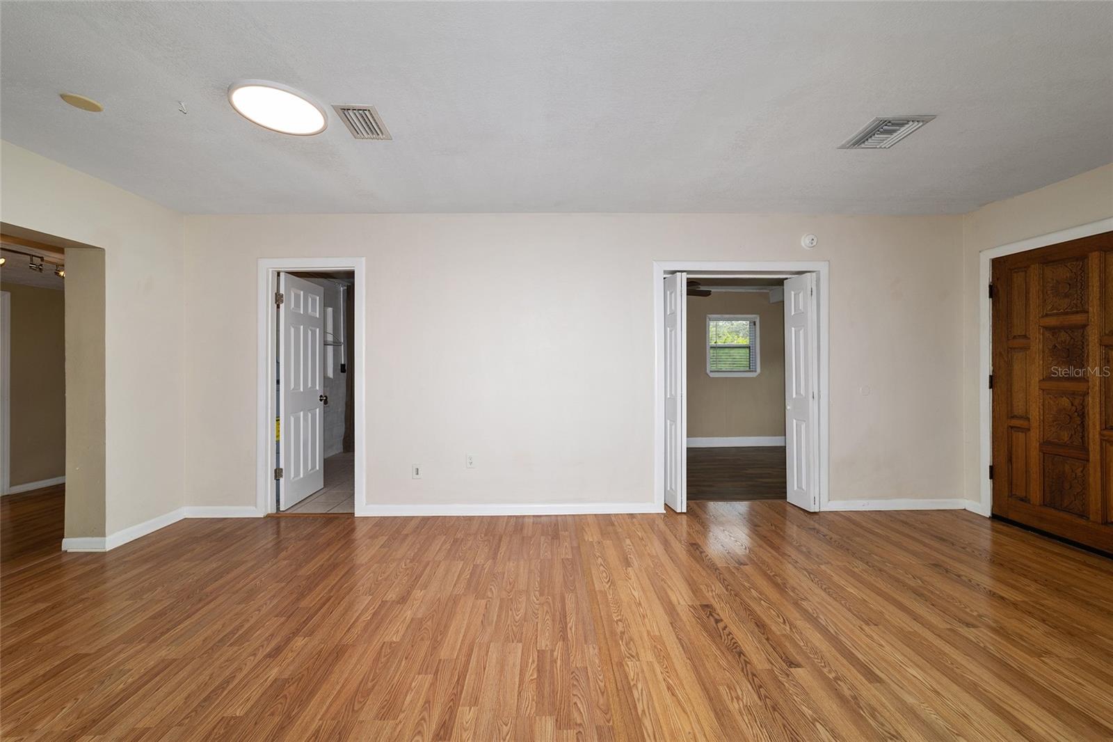 Image 17 of 46 For 2936 13th Street