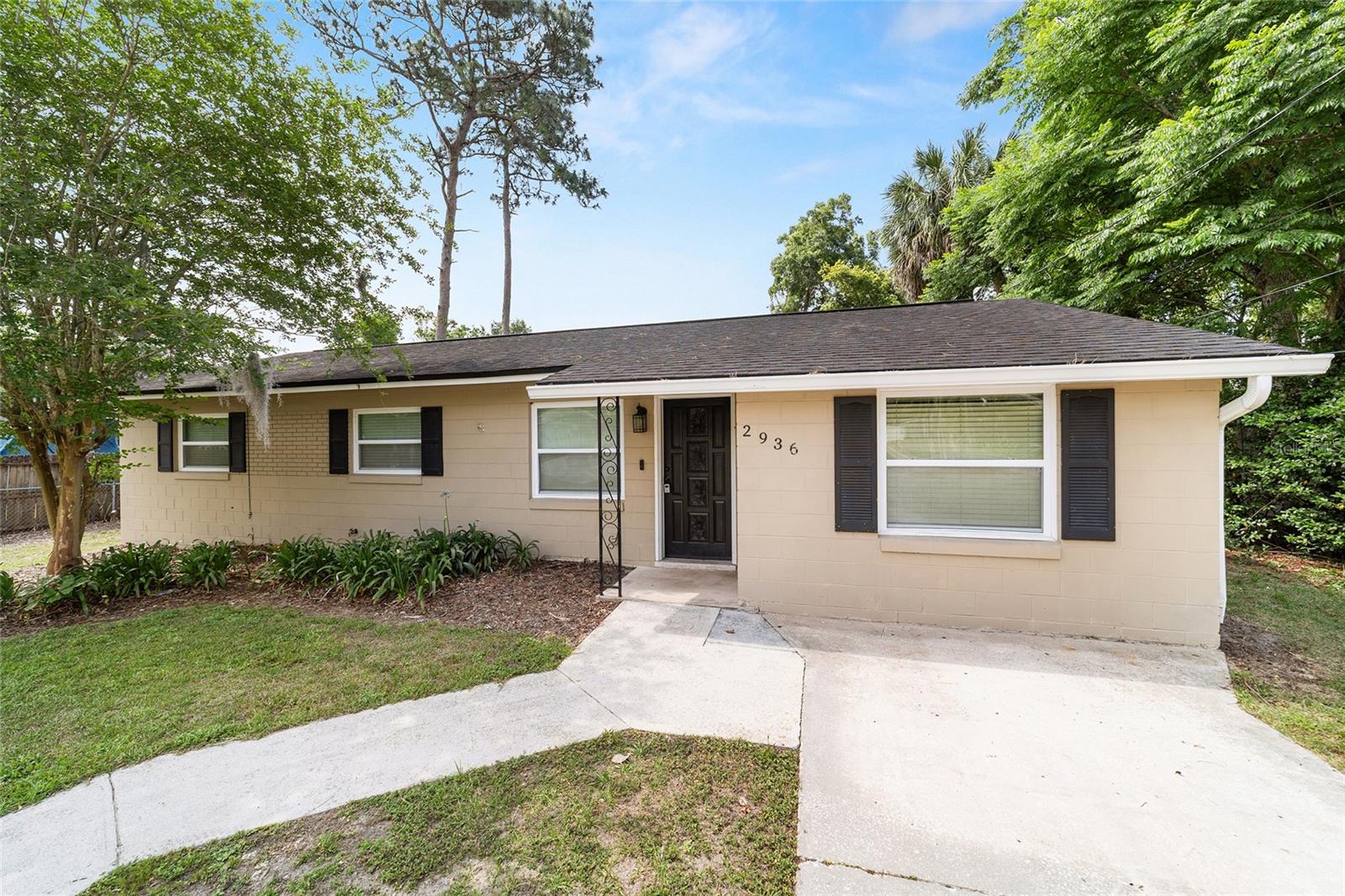 Image 2 of 46 For 2936 13th Street