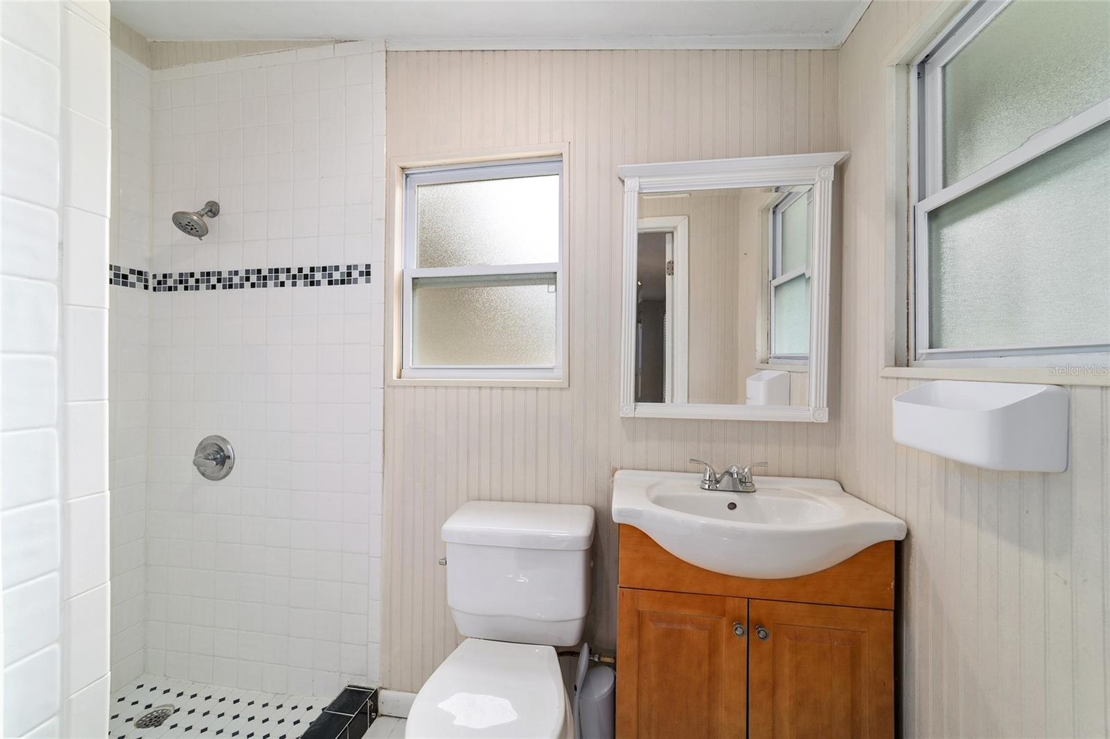Image 24 of 46 For 2936 13th Street