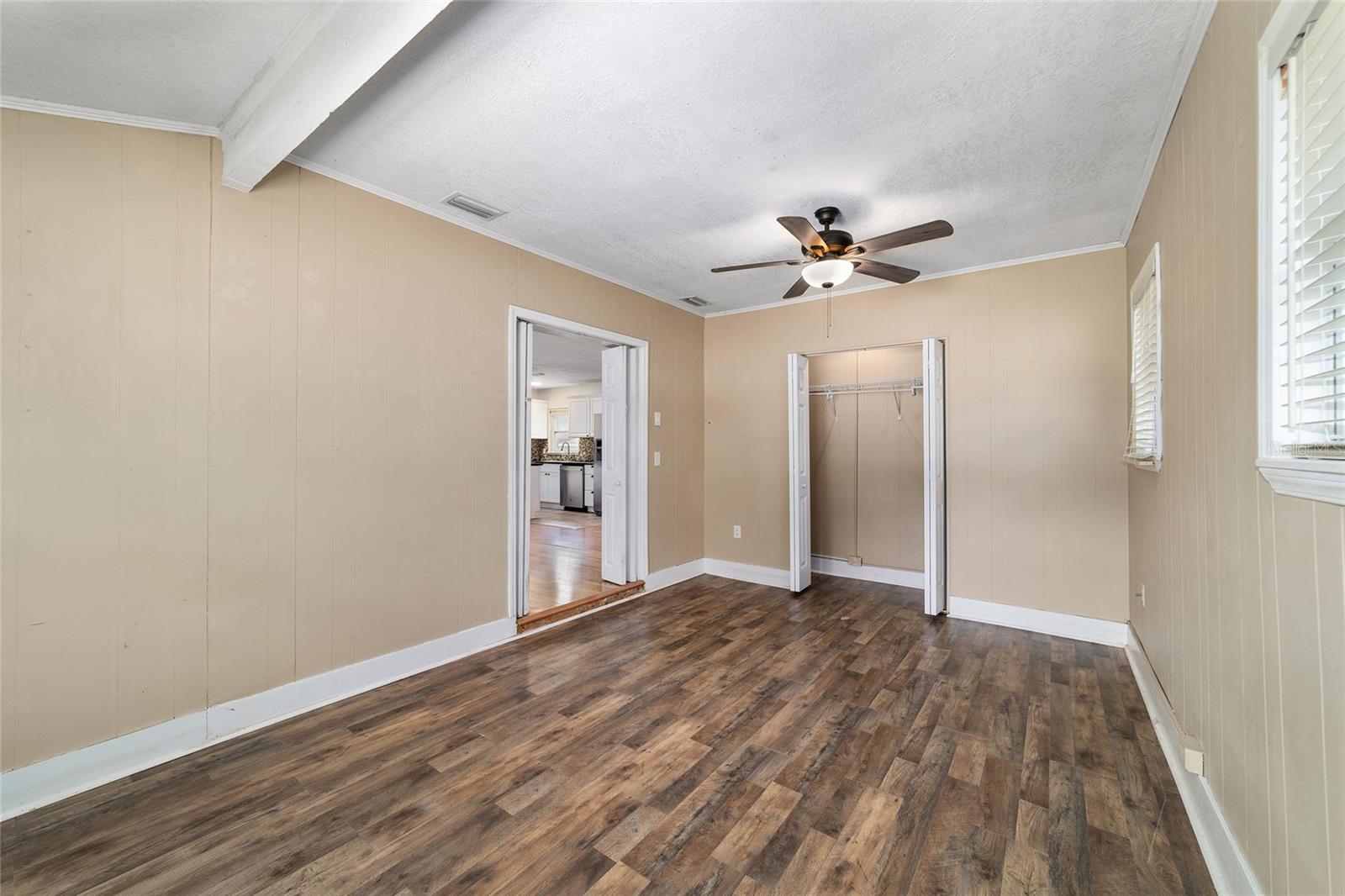 Image 27 of 46 For 2936 13th Street