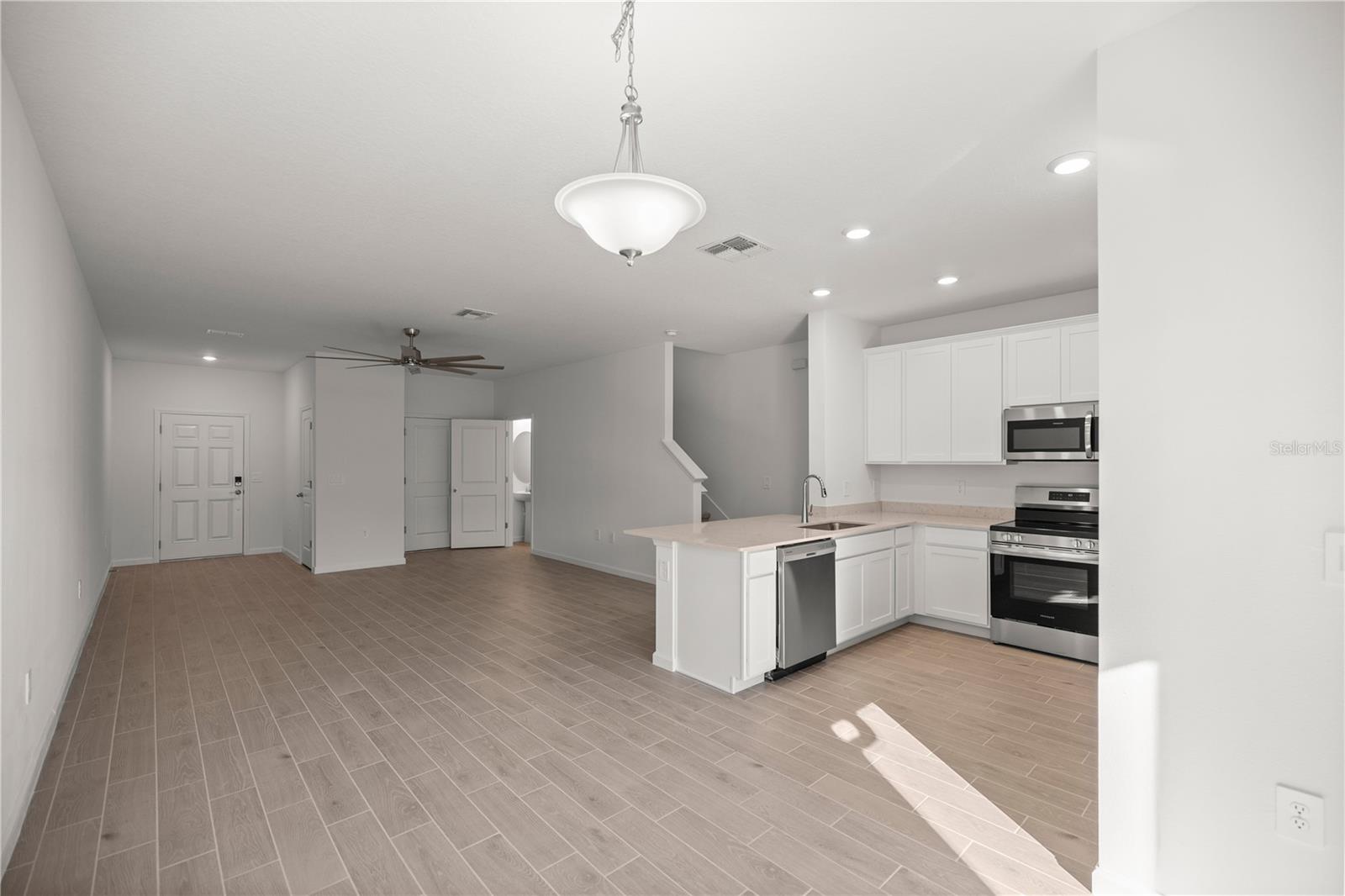 Image 6 of 21 For 3339 37th Avenue Road
