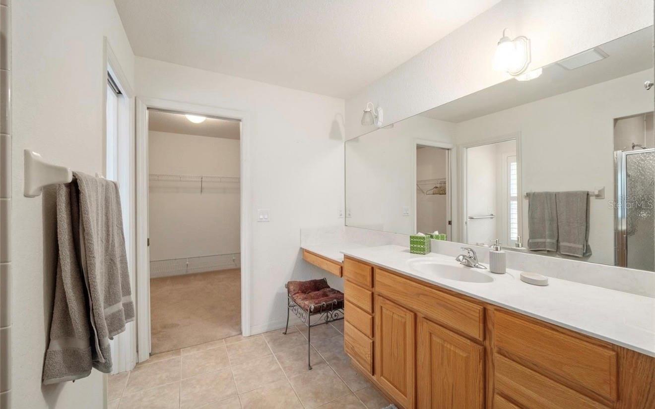 Image 21 of 29 For 7330 137th Avenue