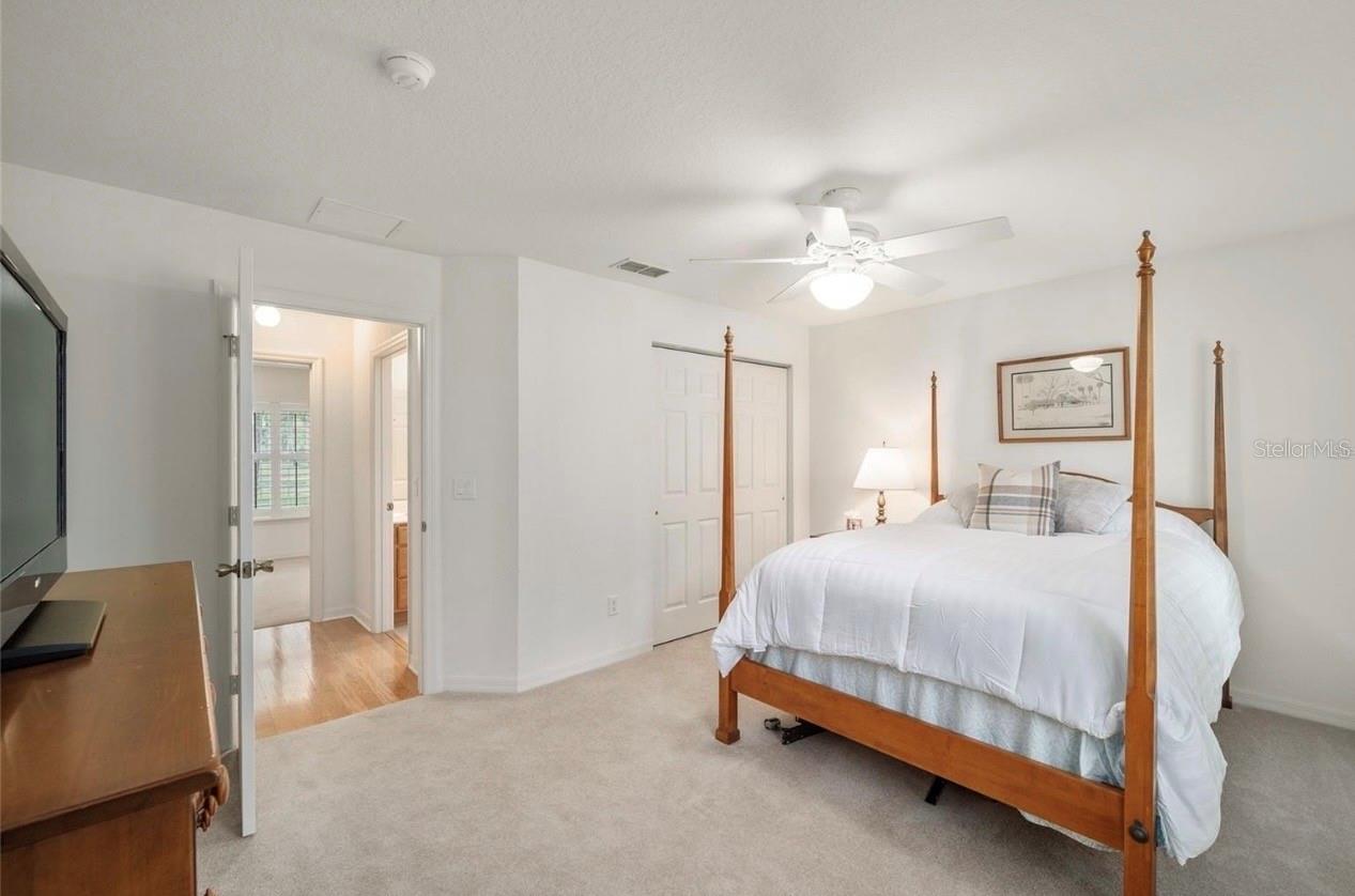 Image 24 of 29 For 7330 137th Avenue