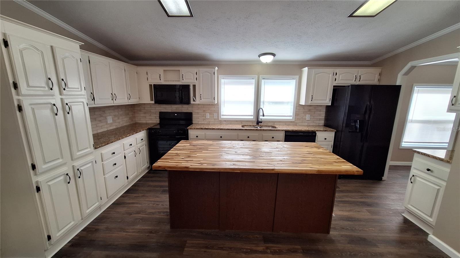 Image 8 of 75 For 2502 179th Avenue