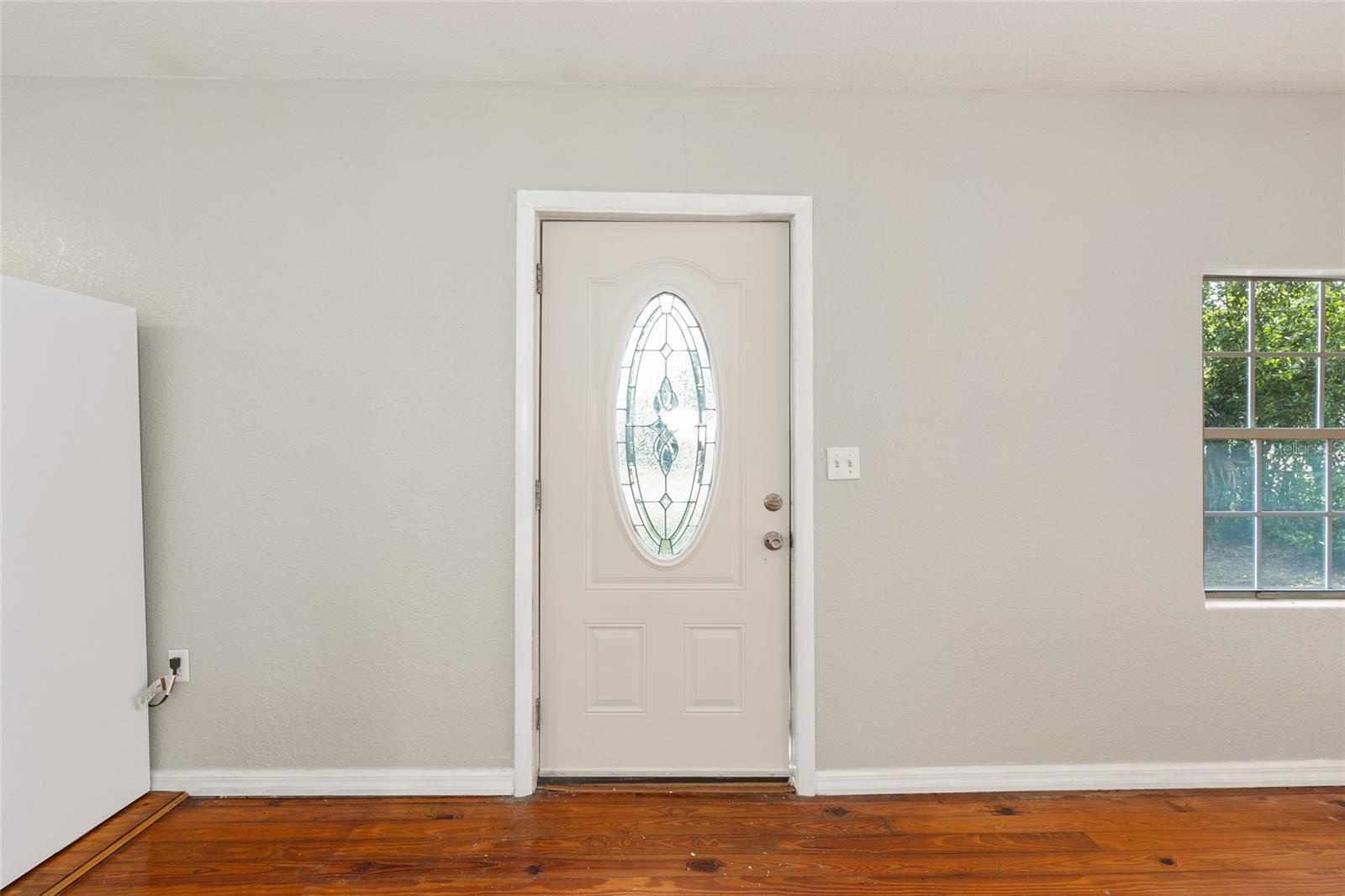 Image 6 of 24 For 1420 23rd Street