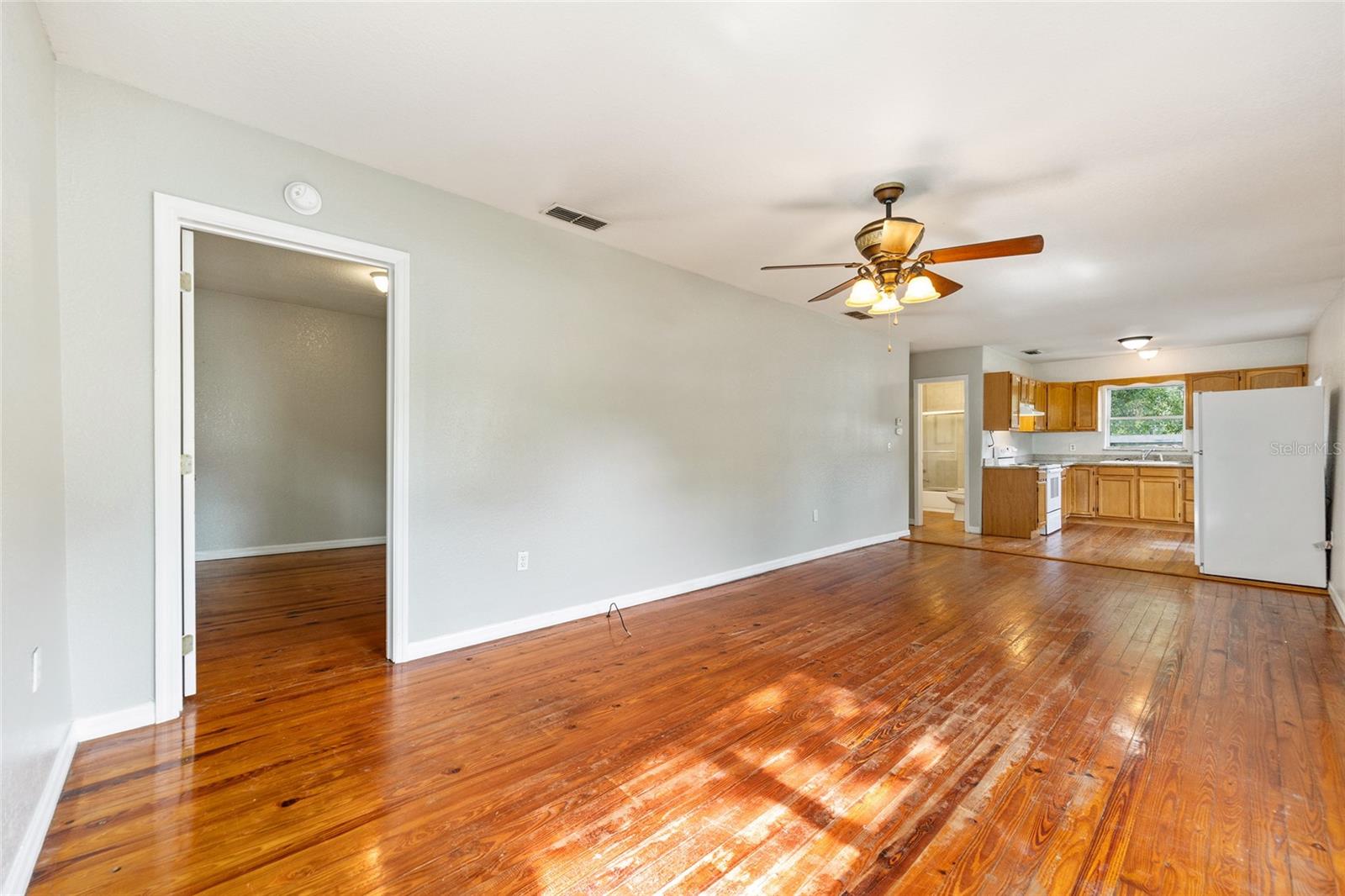 Image 9 of 24 For 1420 23rd Street