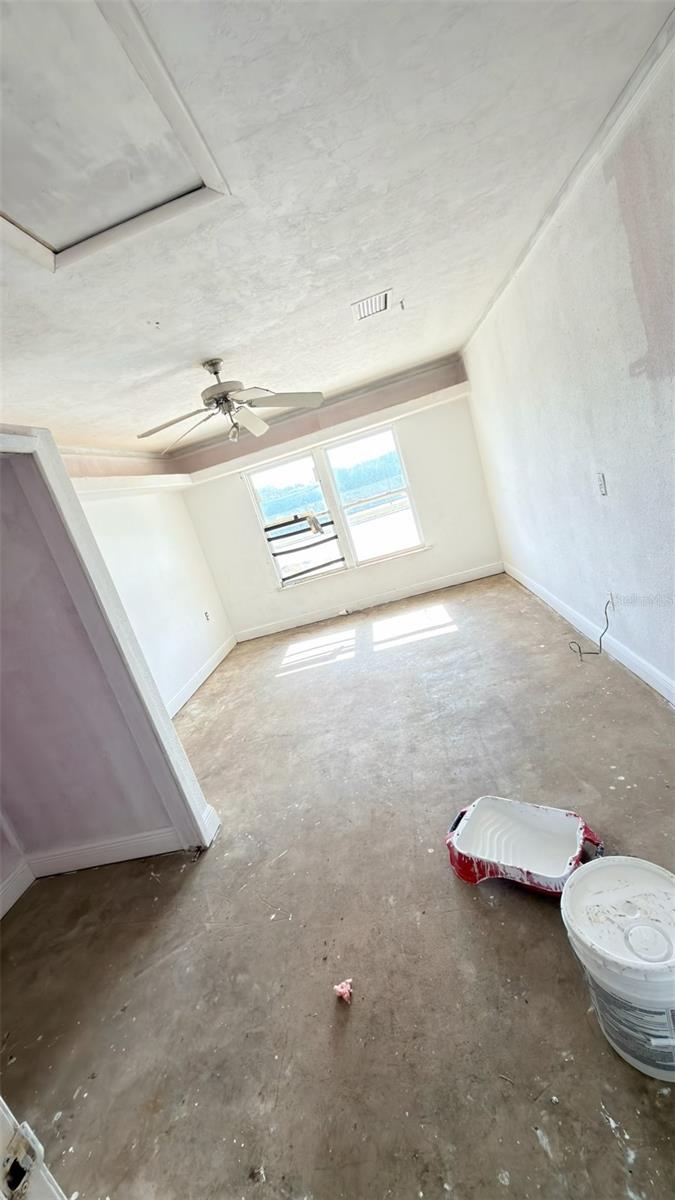 Image 11 of 14 For 921 60th Avenue