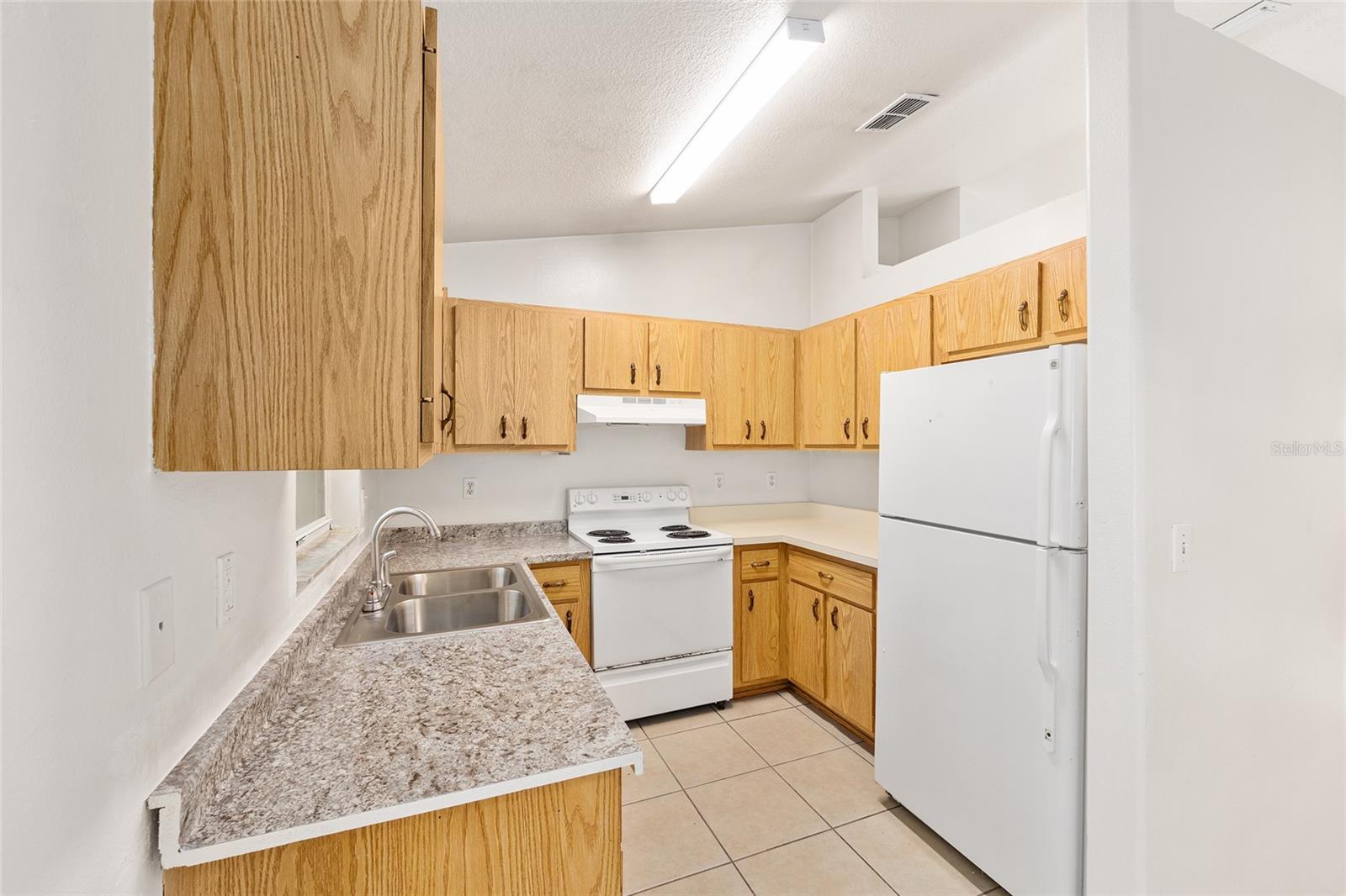 Image 13 of 36 For 4680 28th Terrace
