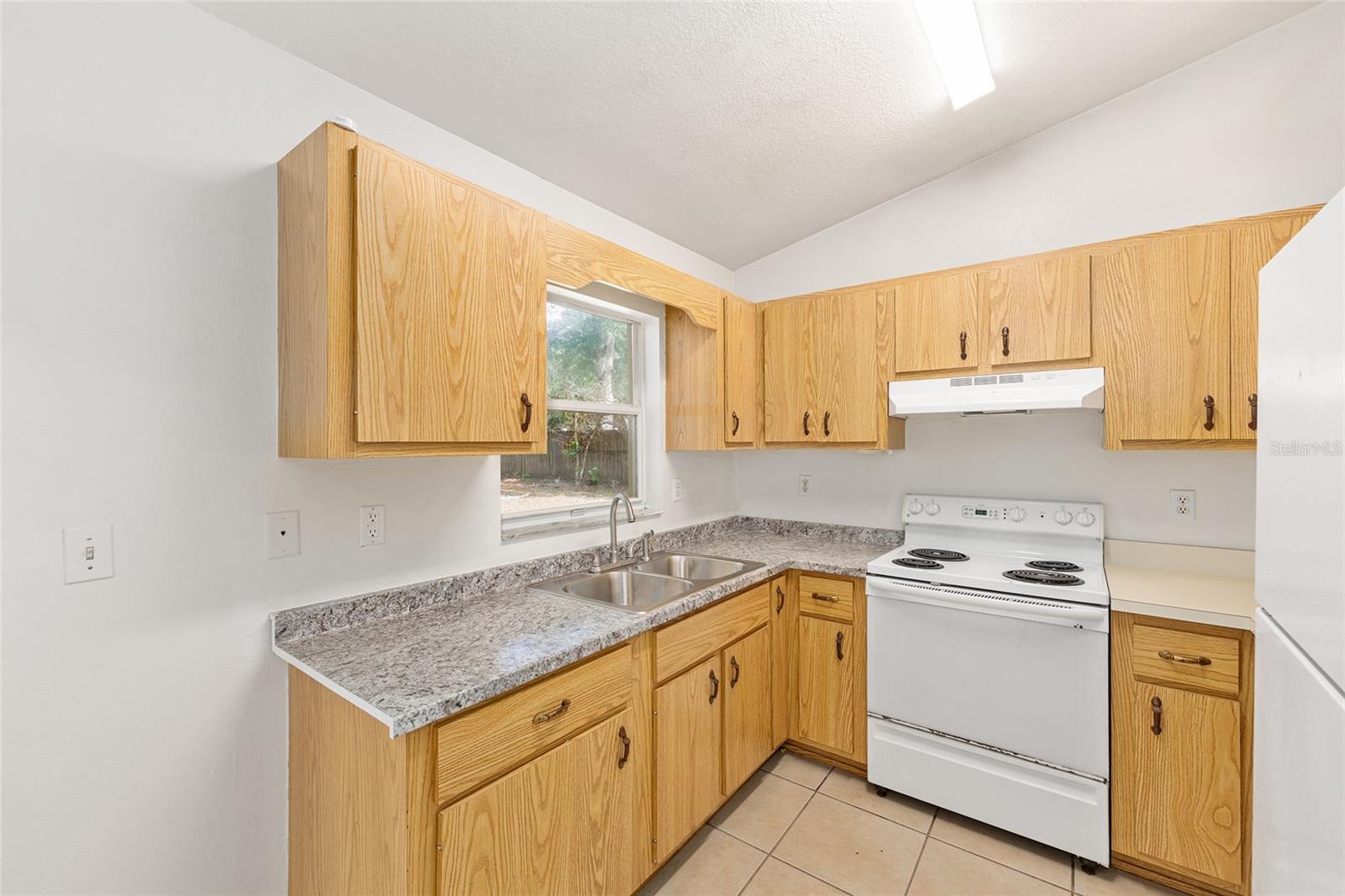 Image 15 of 36 For 4680 28th Terrace