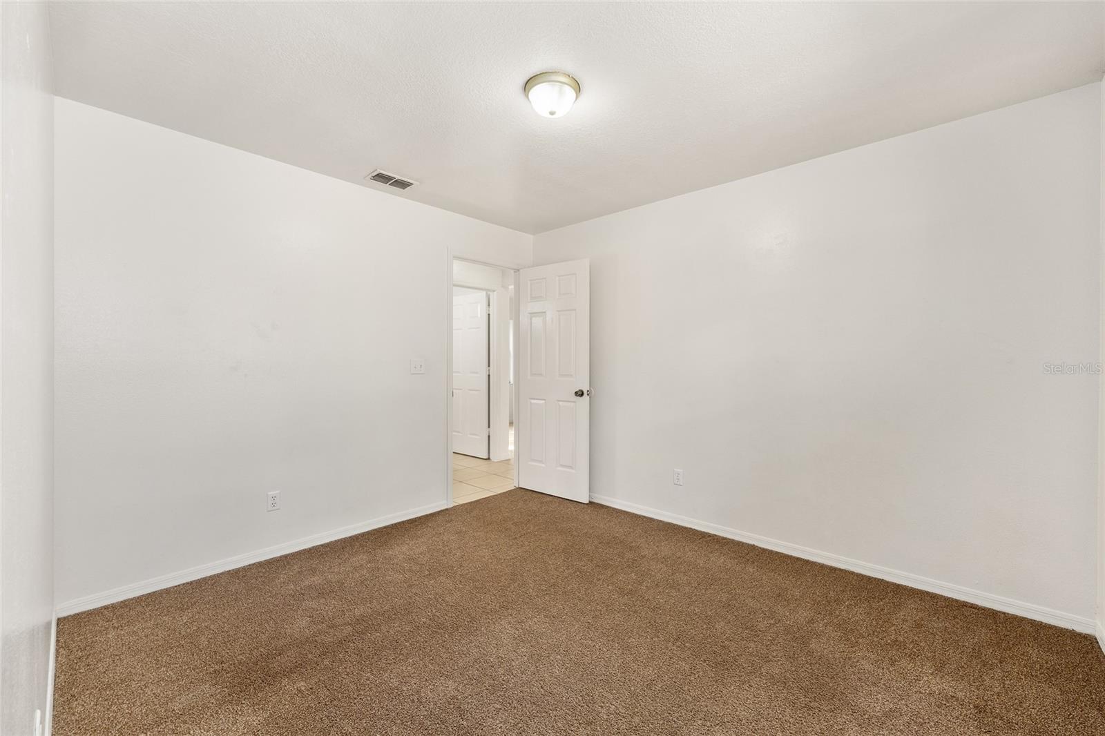 Image 21 of 36 For 4680 28th Terrace