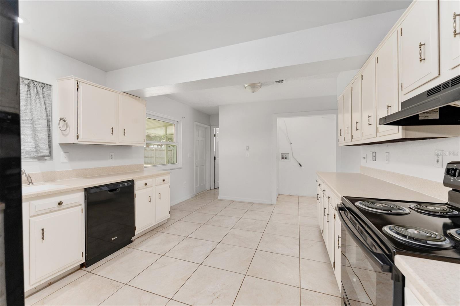Image 17 of 46 For 4505 12th Place