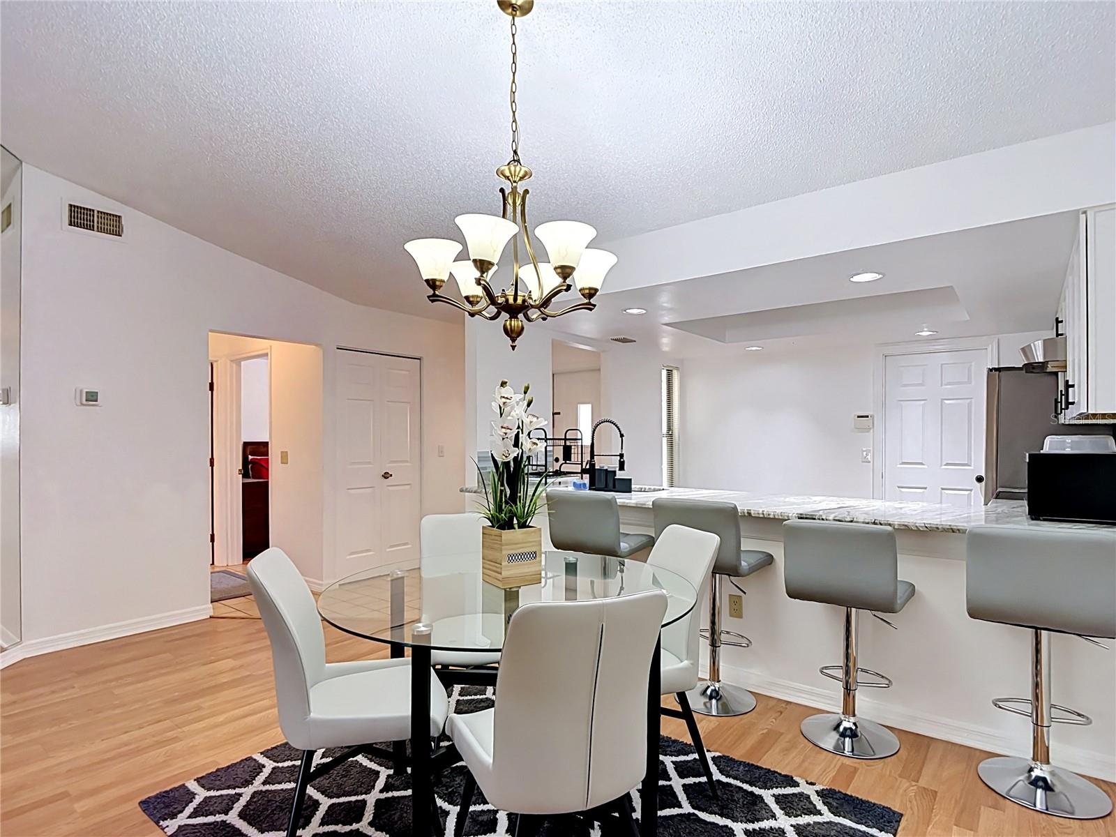 Image 19 of 56 For 18312 Aintree Court 0