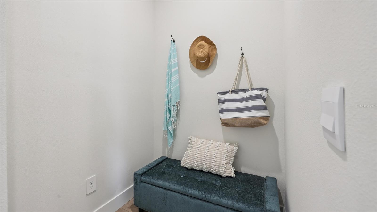 Listing photo id 17 for 11854 Memorial Drive