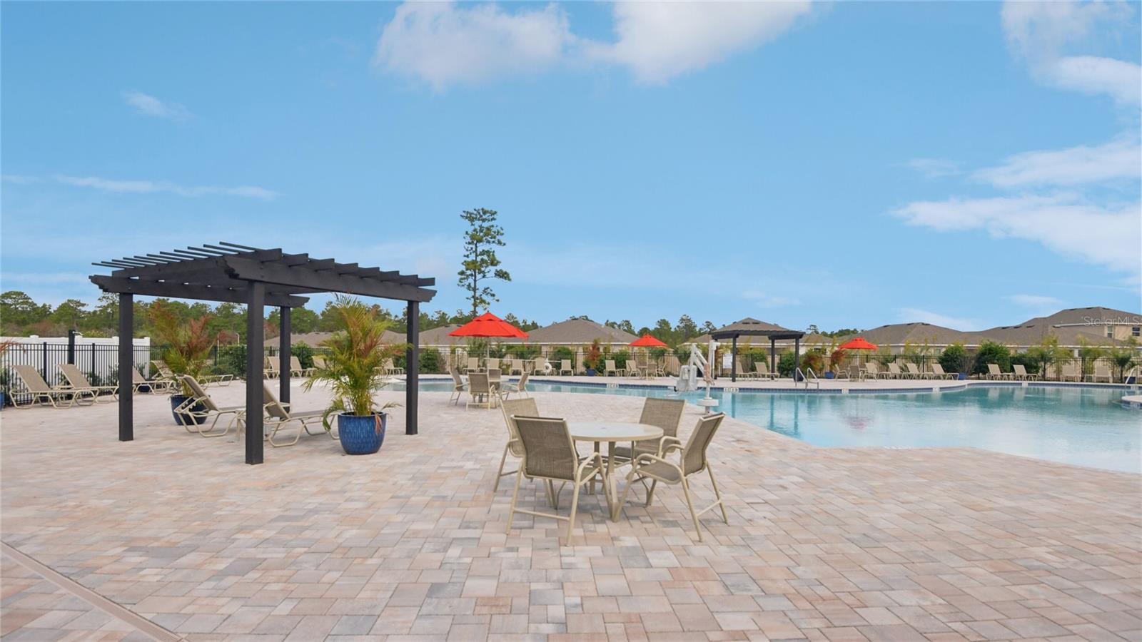 Listing photo id 40 for 11854 Memorial Drive