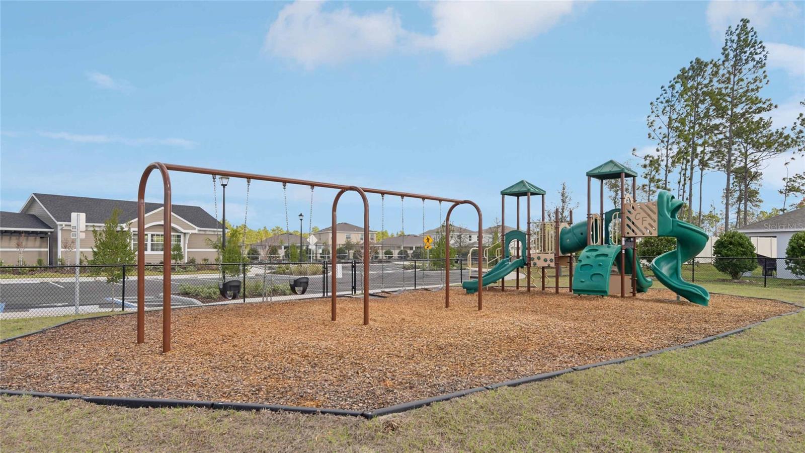 Listing photo id 46 for 11854 Memorial Drive